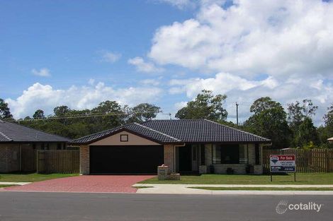 16 Moonstone Dr, Urangan, QLD 4655