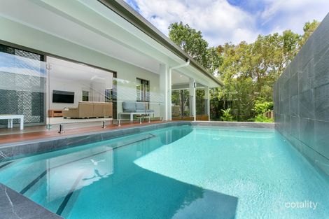 41/2 Coral Coast Dr, Palm Cove, QLD 4879