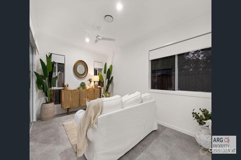 Property photo of 9 Diamond Avenue Kallangur QLD 4503