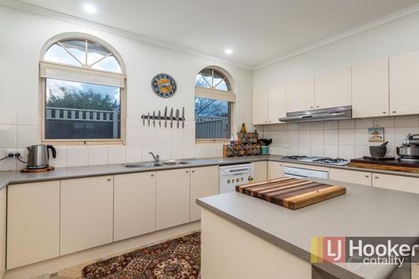 Property photo of 2 Cedar Lane Pakenham VIC 3810
