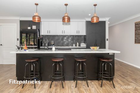 Property photo of 54 Ross Parkway Gobbagombalin NSW 2650