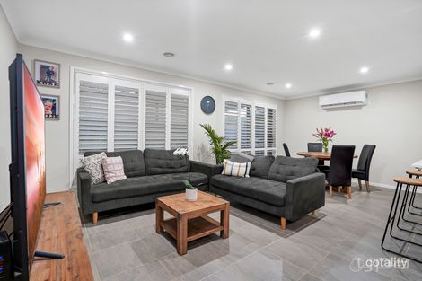 Property photo of 18 Willesden Crescent Wyndham Vale VIC 3024