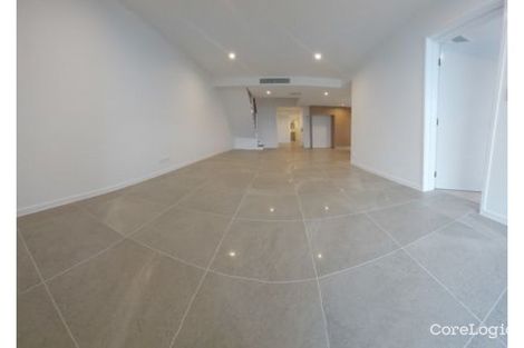 2/81 Marine Pde, Redcliffe, QLD 4020