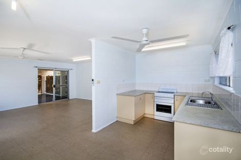 Property photo of 6 Illuka Close White Rock QLD 4868