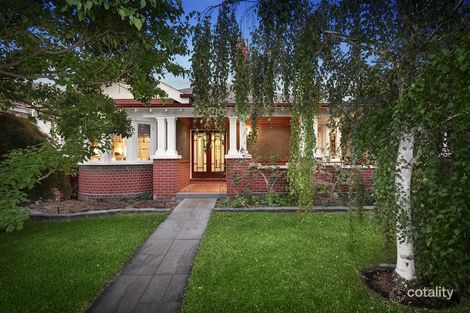 Property photo of 32 Upland Road Strathmore VIC 3041