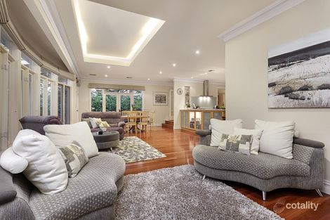 Property photo of 32 Upland Road Strathmore VIC 3041