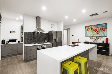 Property photo of 18 Sunstone Boulevard Doreen VIC 3754