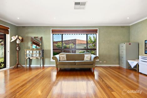 Property photo of 5 Glebe Place Thomastown VIC 3074