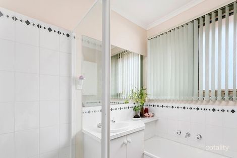 Property photo of 3 Badger Court Narre Warren VIC 3805