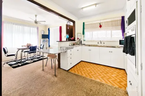 Property photo of 8 Watson Street Young NSW 2594