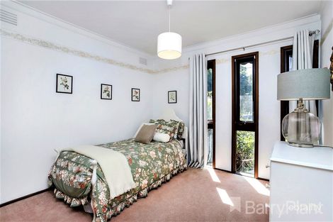 Property photo of 3 Briar Close Gladstone Park VIC 3043