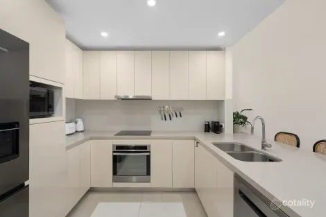 Property photo of 5/32 Twin Road North Ryde NSW 2113