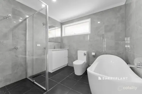 Property photo of 2 Bosco Close Narre Warren VIC 3805