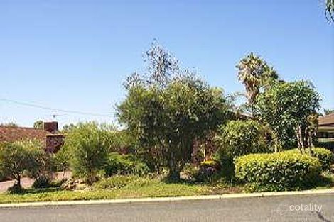 Property photo of 4 Halgania Way Duncraig WA 6023