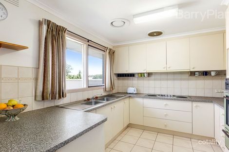 Property photo of 5 Lipton Drive Frankston VIC 3199