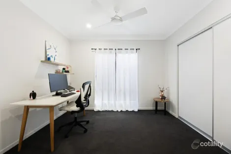 Property photo of 44 Roseleaf Crescent Palmview QLD 4553