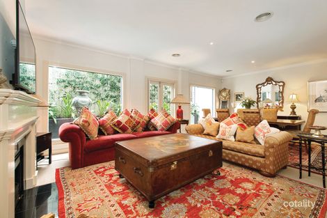 Property photo of 15 Glen Road Toorak VIC 3142