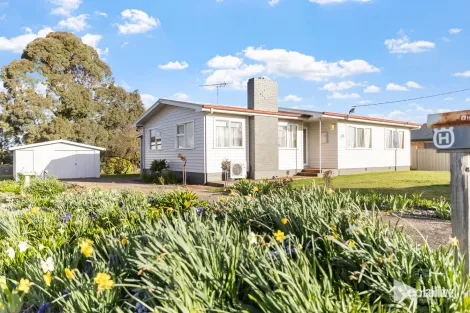 Property photo of 22 Henry Street Sheffield TAS 7306