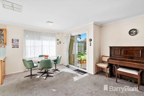 16 Farnham Ave, Wheelers Hill, VIC 3150