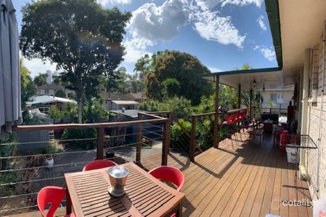 Property photo of 6 Eileen Avenue Southport QLD 4215