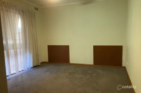 Property photo of 2 Young Court Shepparton VIC 3630