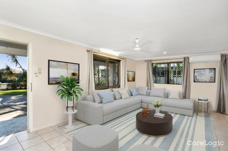 Property photo of 17 Carnation Drive Mooroobool QLD 4870