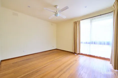 Property photo of 3 Rainsford Drive Noble Park North VIC 3174