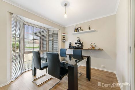 Property photo of 82 Grevillea Crescent Hoppers Crossing VIC 3029