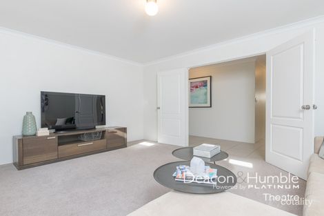 Property photo of 10 Ray Gardiner Vista Tapping WA 6065