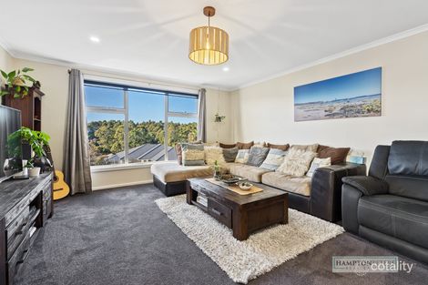 Property photo of 2 Manuka Drive Romaine TAS 7320