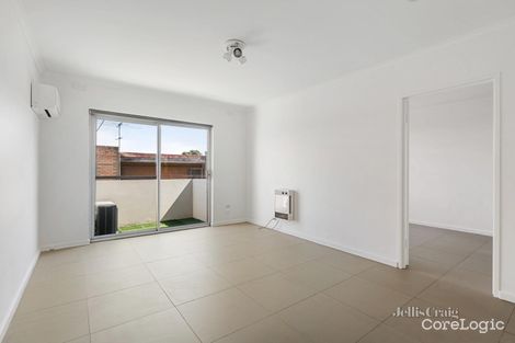 Property photo of 8/31-33 Caroline Street Hawthorn East VIC 3123