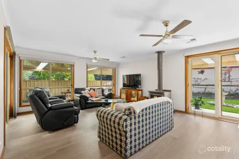 Property photo of 4 Mary Avenue Normanville SA 5204