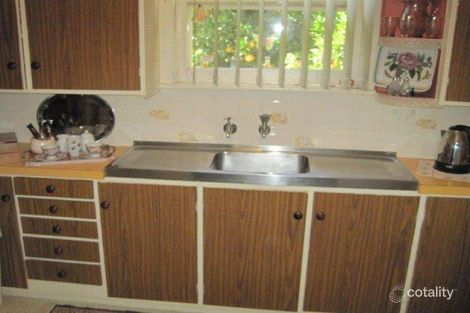 Property photo of 14 Miro Street Young NSW 2594