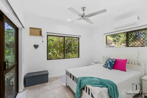 Property photo of 11-13 Wagtail Close Kewarra Beach QLD 4879