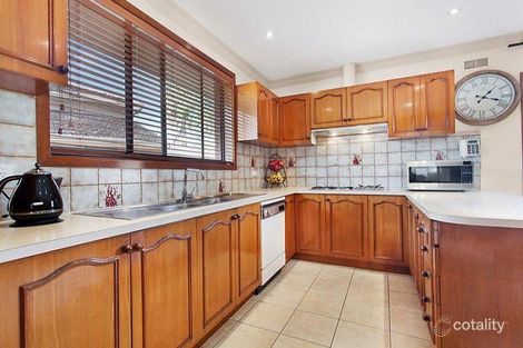 Property photo of 136 Riviera Road Avondale Heights VIC 3034