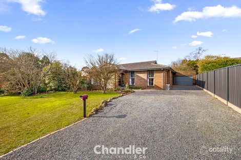 50 Moores Rd, Monbulk, VIC 3793
