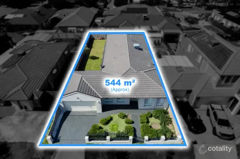 Property photo of 4 Neptune Street Roxburgh Park VIC 3064