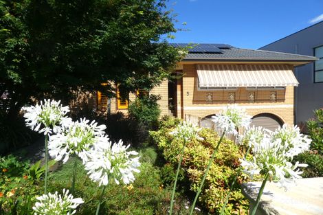5 Kalyan Ave, Bradbury, NSW 2560