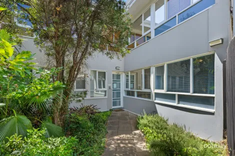 3/22-24 Charnwood Rd, St Kilda, VIC 3182