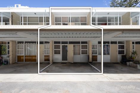 4/81 Frank St, Labrador, QLD 4215