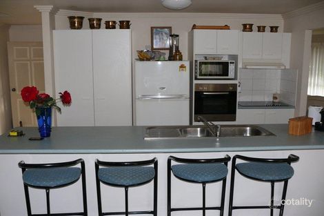 Property photo of 14 Shepton Crescent Mudgeeraba QLD 4213