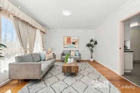 Property photo of 7 Large Street Springvale VIC 3171