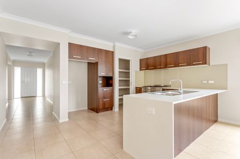 Property photo of 15 Gander Street Doreen VIC 3754