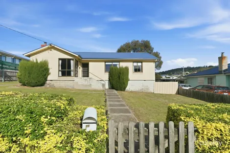 27 Bass St, Warrane, TAS 7018