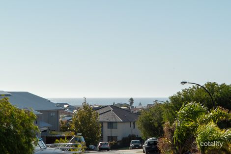 Property photo of 4 Moree Lane Quinns Rocks WA 6030