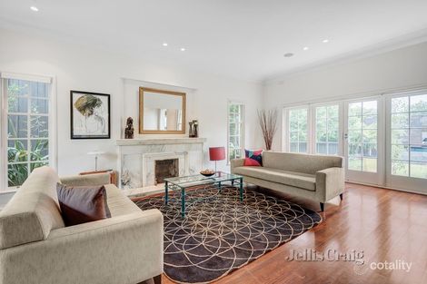 Property photo of 9 Berkeley Court Kew VIC 3101