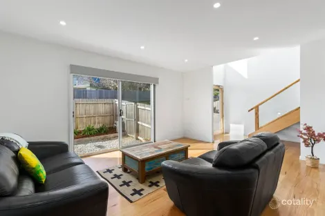 Property photo of 2 The Parade Ocean Grove VIC 3226