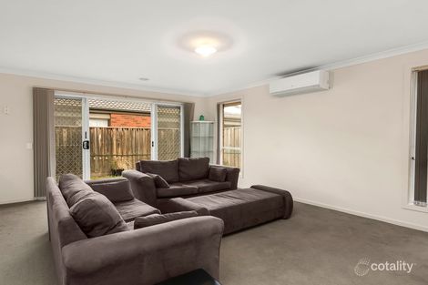 Property photo of 11 Sinclair Crescent Tarneit VIC 3029