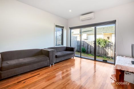 Property photo of 2/101 Purinuan Road Reservoir VIC 3073