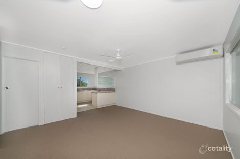 1/4 Desmond St, Railway Estate, QLD 4810